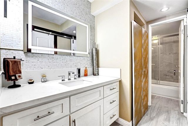 1750 E Ocean 101, Long Beach, CA 90802