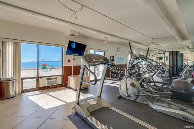 1750 E Ocean 101, Long Beach, CA 90802