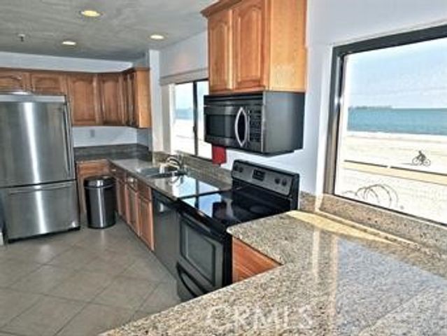 1750 E Ocean 101, Long Beach, CA 90802