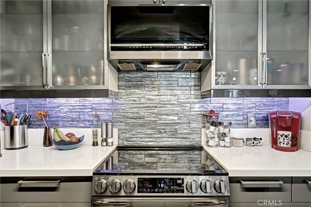 1750 E Ocean 101, Long Beach, CA 90802
