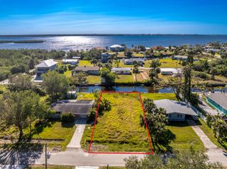 188 Danforth Drive, Port Charlotte, FL 33980