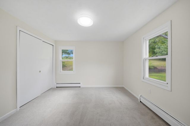 136 Haverhill Road, Chester, NH 03036