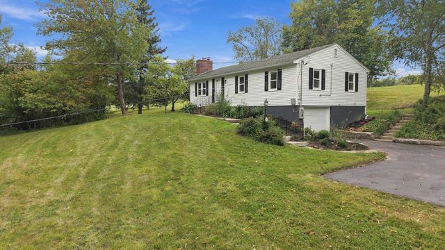 136 Haverhill Road, Chester, NH 03036