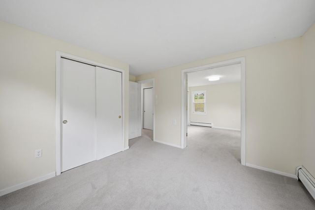 136 Haverhill Road, Chester, NH 03036
