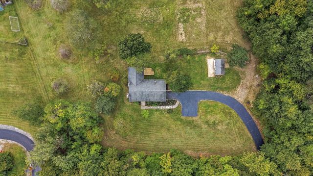 136 Haverhill Road, Chester, NH 03036