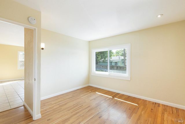 18090 Las Lomas Rd, Sonoma, CA 95476