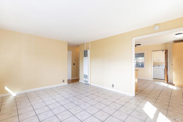 18090 Las Lomas Rd, Sonoma, CA 95476