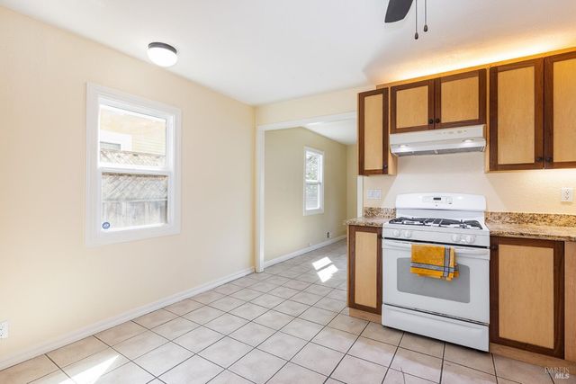 18090 Las Lomas Rd, Sonoma, CA 95476