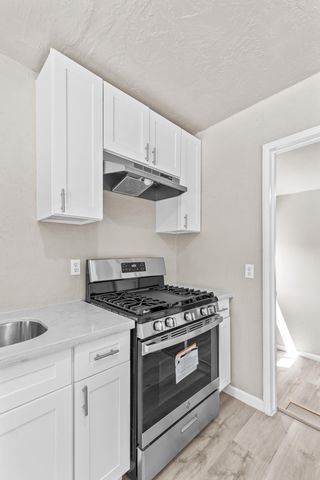 540 Welch Drive, Tulare, CA 93274