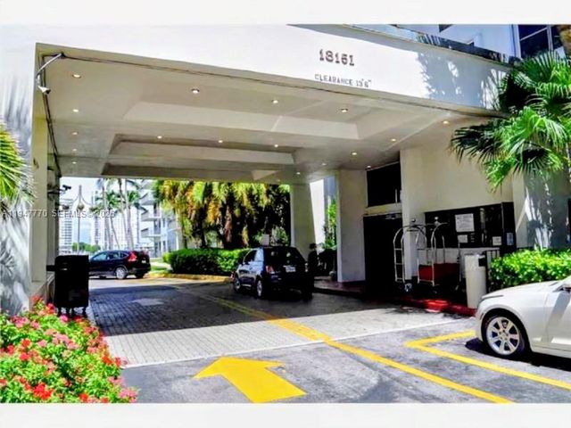 18151 NE 31st Ct 301, Aventura, FL 33160