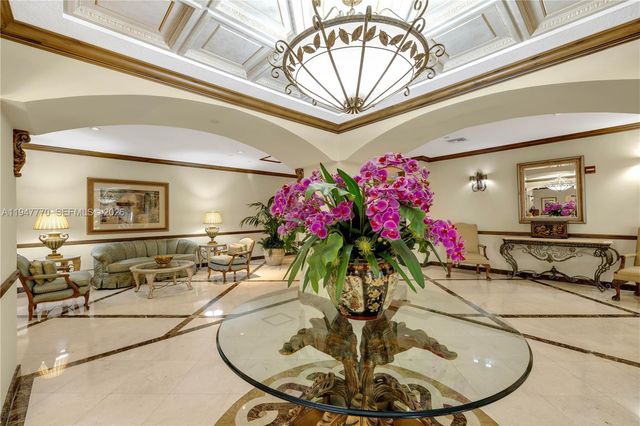 18151 NE 31st Ct 301, Aventura, FL 33160