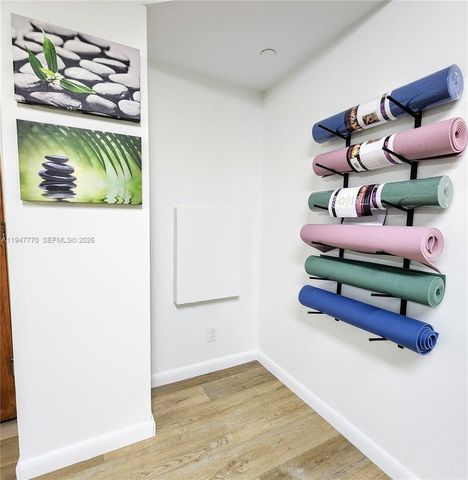 18151 NE 31st Ct 301, Aventura, FL 33160