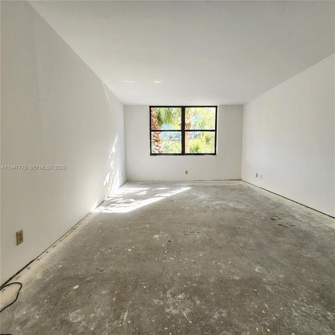 18151 NE 31st Ct 301, Aventura, FL 33160