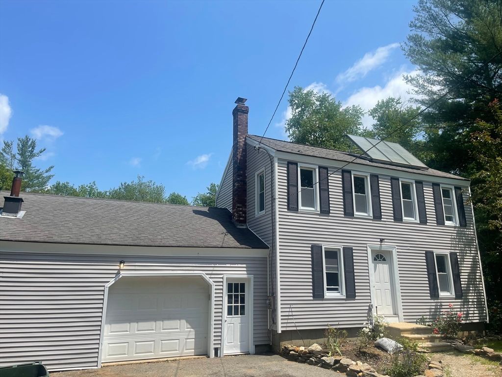 254 Adams Rd, Oakham, MA 01068