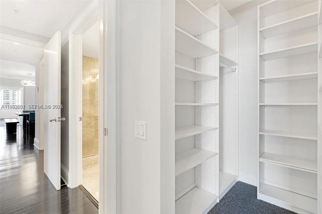 701 Brickell Key Blvd 2103, Miami, FL 33131