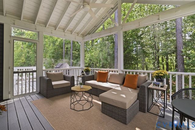 15625 Henningford Rd, Chesterfield, VA 23832