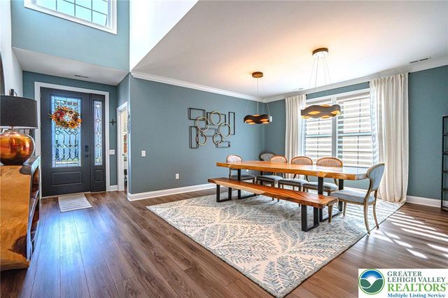 3814 Victors Way, Easton, PA 18045