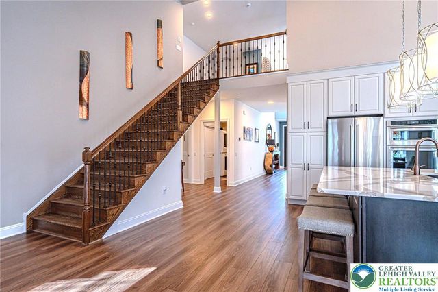 3814 Victors Way, Easton, PA 18045