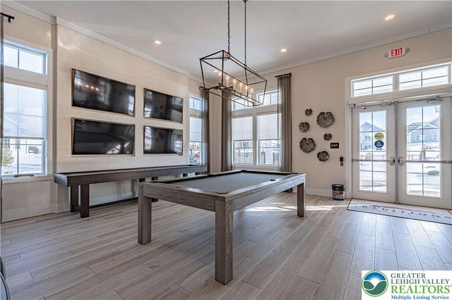 3814 Victors Way, Easton, PA 18045