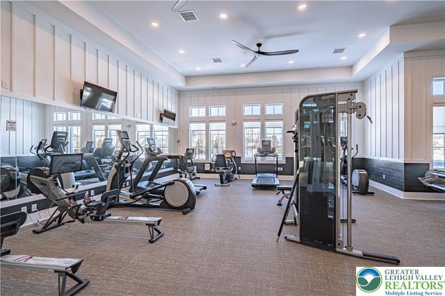 3814 Victors Way, Easton, PA 18045