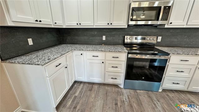 3173 Fish Pond Drive, Copperas Cove, TX 76522