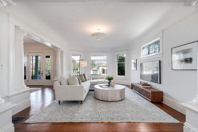 1651 Spring Mountain Rd, St. Helena, CA 94574