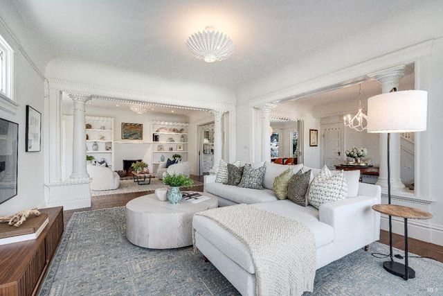 1651 Spring Mountain Rd, St. Helena, CA 94574