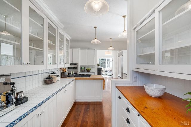 1651 Spring Mountain Rd, St. Helena, CA 94574