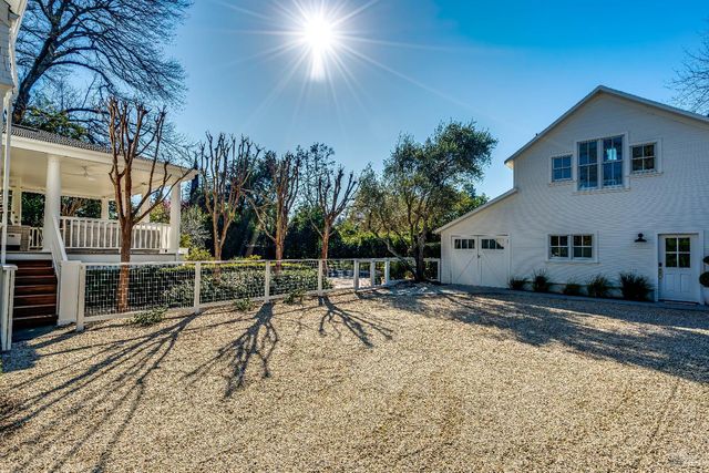 1651 Spring Mountain Rd, St. Helena, CA 94574