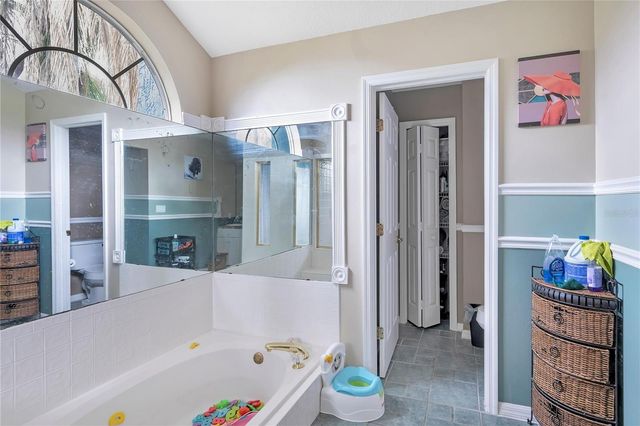 523 LITTLE LAKE COURT, Winter Haven, FL 33884