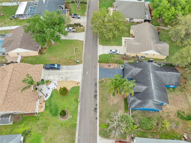 523 LITTLE LAKE COURT, Winter Haven, FL 33884