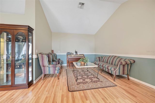 523 LITTLE LAKE COURT, Winter Haven, FL 33884