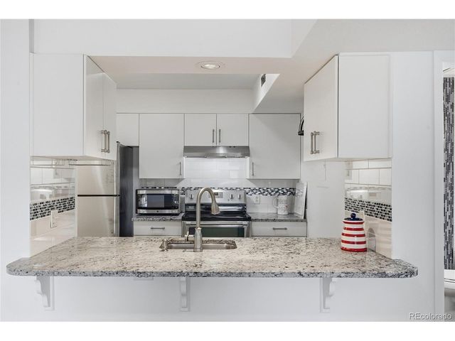 6405 S Dayton St 306, Englewood, CO 80111