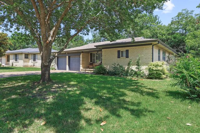 813 S Andrews Street, Sherman, TX 75090