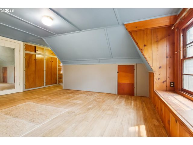 524 Se 46TH Ave, Portland, OR 97215