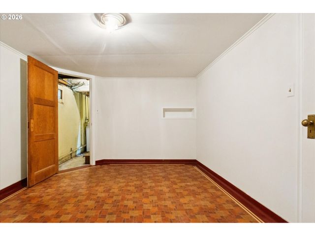 524 Se 46TH Ave, Portland, OR 97215
