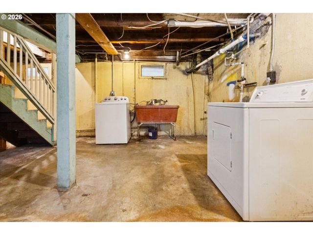 524 Se 46TH Ave, Portland, OR 97215