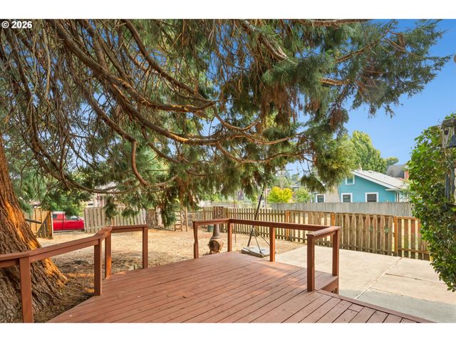 524 Se 46TH Ave, Portland, OR 97215