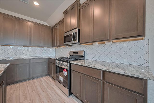 5827 Capri Forest Drive, Katy, TX 77493