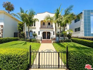 947 5th Street B, Santa Monica, CA 90403