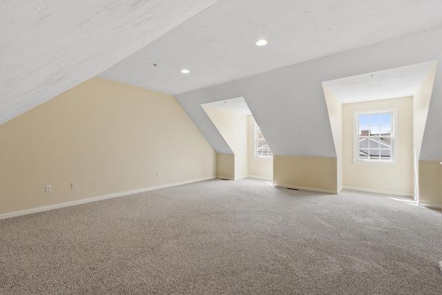 1975 Middlesex St 33, Lowell, MA 01851