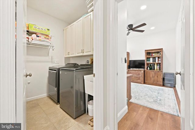 22 COTTAGE PLACE DR, Robbinsville, NJ 08691