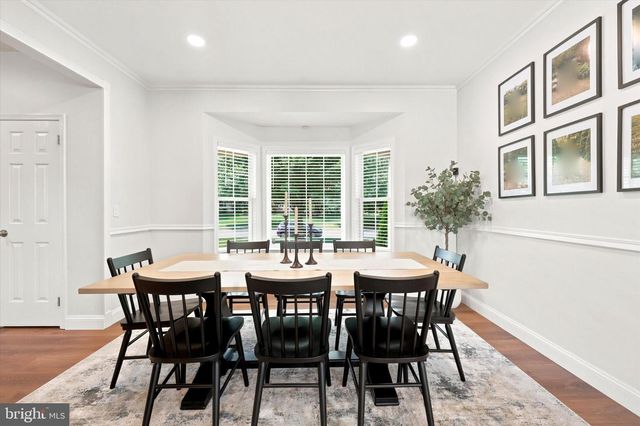22 COTTAGE PLACE DR, Robbinsville, NJ 08691