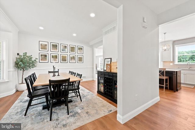 22 COTTAGE PLACE DR, Robbinsville, NJ 08691