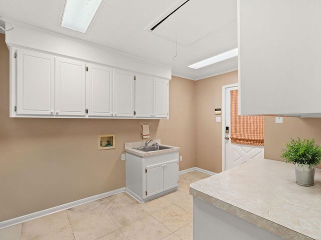 1015 Michael Dr, Deridder, LA 70634