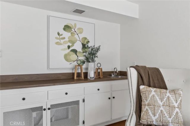 19140 Albert, Cerritos, CA 90703