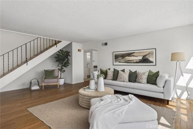 19140 Albert, Cerritos, CA 90703