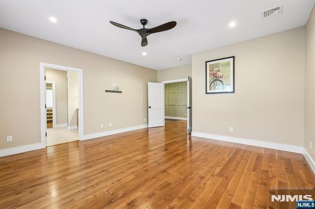 44 Peterson Place, Mahwah, NJ 07430