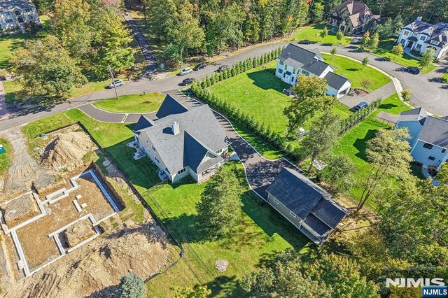 44 Peterson Place, Mahwah, NJ 07430