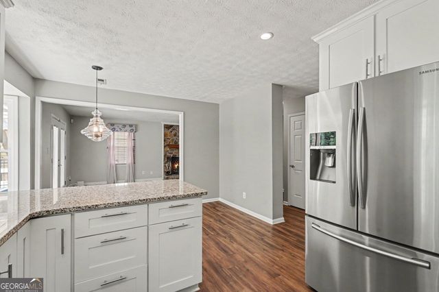 111 Edgewater Way, Peachtree City, GA 30269